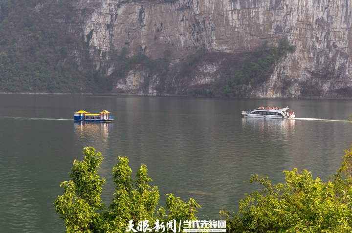 贵州黔西:化屋景区旅游持续火爆